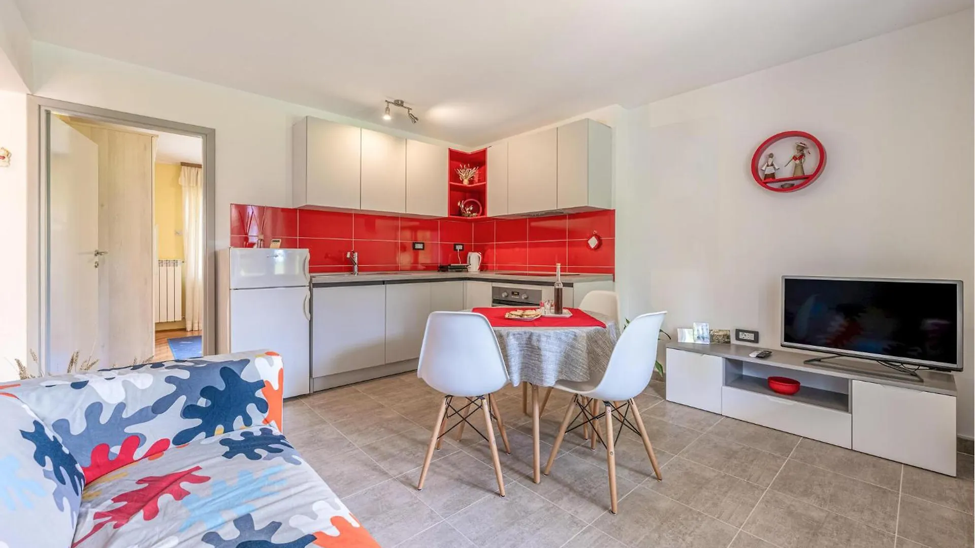 Beautiful Apartment In Pazin With Wifi 0*,  Croatia